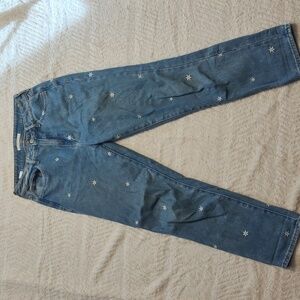 Women's Blue Jeans Pacson  Embroidered Daisy Size 25 Mom Jeans